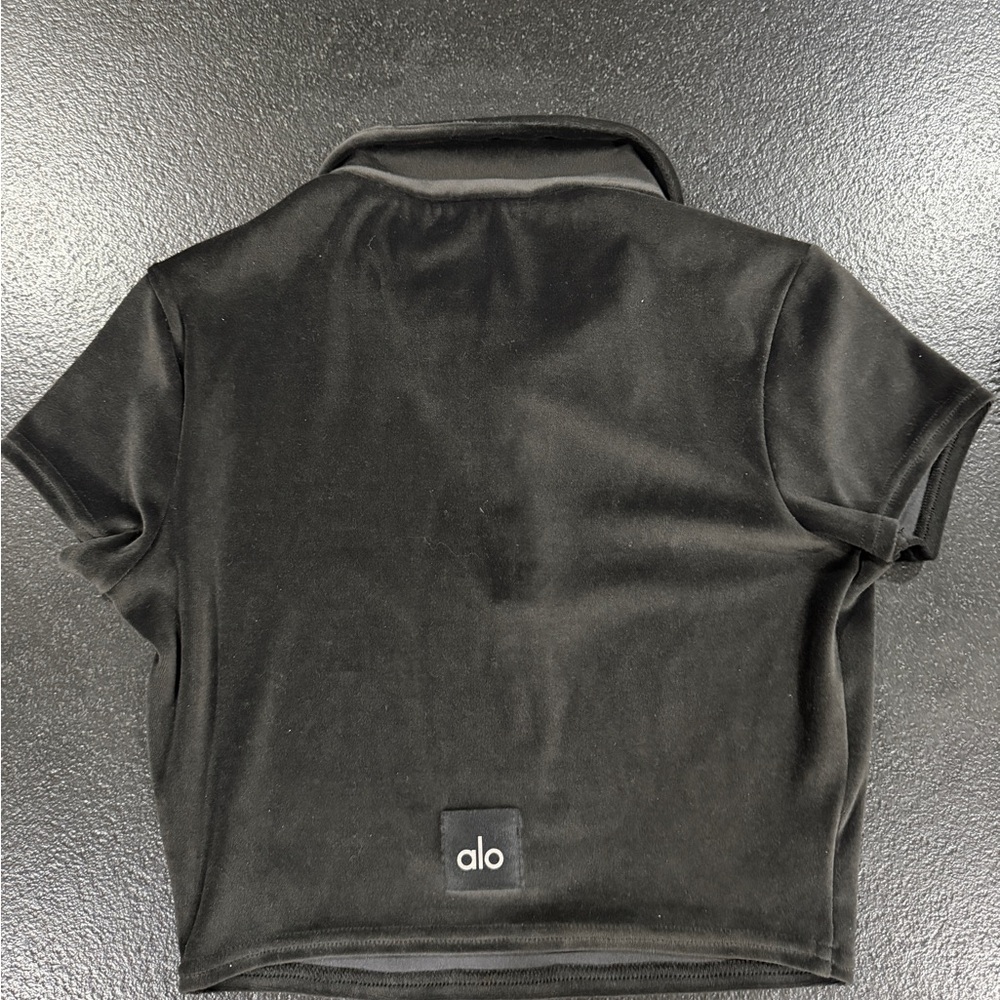 Alo Black Short Sleeve Crop Top